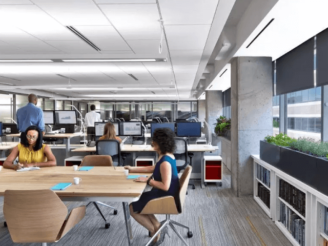 Lutron’s Solar Adaptive Shades for superior Daylight Management